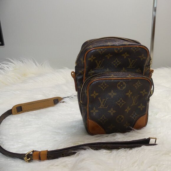 Louis Vuitton monogram Amazon crossbody bag with broken strap - Picture 1 of 8